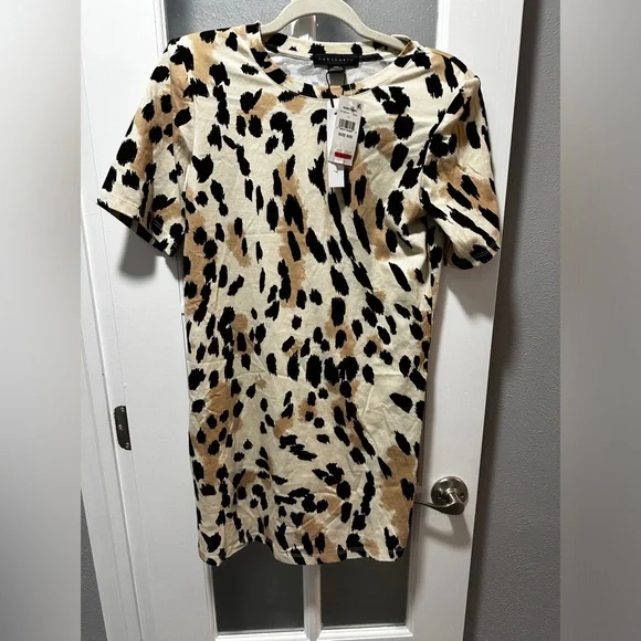 NWT Sanctuary Replay Cotton Printed T-Shirt Dress - Picture 9 of 9